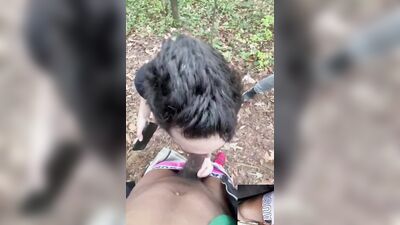 Cock hungry bloke gives stranger a bj out in the park