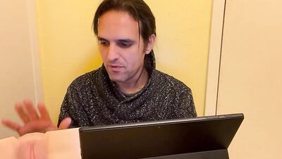 Amateur bloke is talking to a buddy in this homemade video