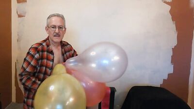 Balloonbanger 81) Balloon Cluster Fuck, Cum and Pop with GL700 Blimp Balloon