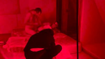 Amateur lad films his gay buddies while having hot sex