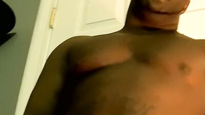 Straight ghetto thug Big Black receives blowjob in threesome