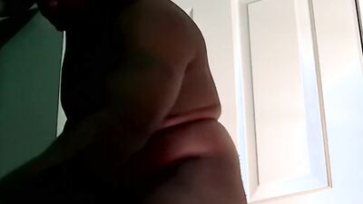 Straight ghetto thug Big Black receives blowjob in threesome