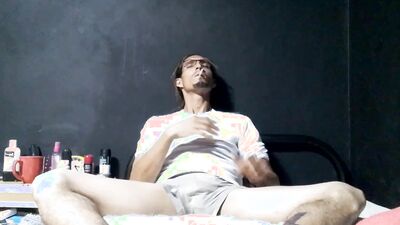 Raba Erre plays with his dick in this homemade footage