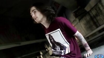 Straight thug Sean Johansen masturbates outdoor and cums