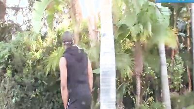 Farbiger Mann finds boy he fucks violently instead of booty