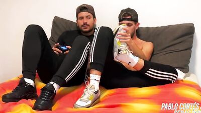 Fucking my NIKE TN till load them