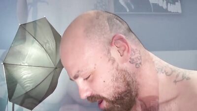 Daddy needs a facial