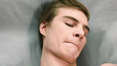 Horny Teen Jock Lucas Stuffs Dildo In His Ass While Wanking!
