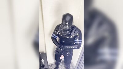 rubberdrone cumming inside his rubbertoesock