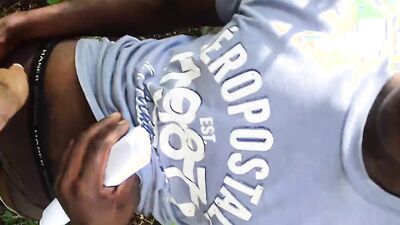 Hey black pretty boy jerk your cock until he squirts!