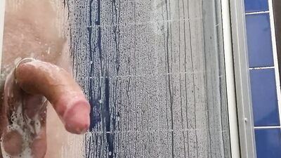 Gloryhole Cumshot