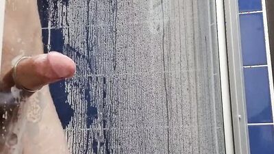 Gloryhole Cumshot