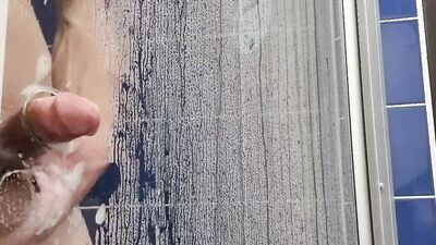 Gloryhole Cumshot