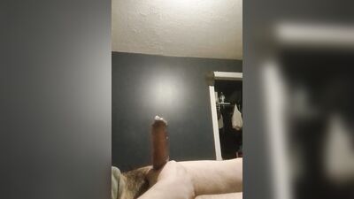Eyaculando en el condon