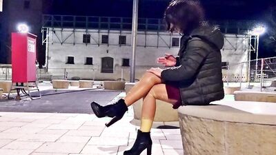 FF nylons over transparent latex leggings, oh so hot (peeing,enema)