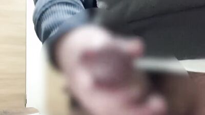 Muscular Japanese masturbates while watching AV, mass ejaculation for the first time in 2 days