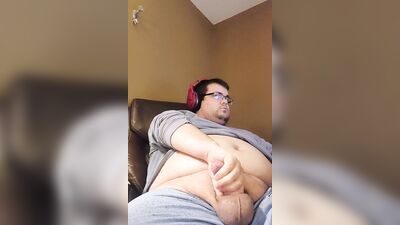 Chub strokes his short fat cock till he cums