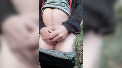 I cum in the woods