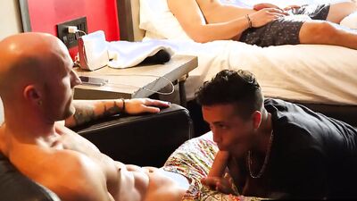 Hot Latino Rides Jocks Cock While Doing the Splits