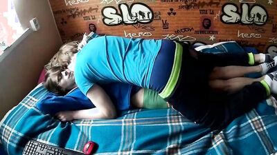 Teen friends playing in the bed, it ends up with cumshot