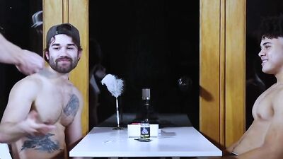 Interracial Str8 Big Thick dick teen fucks tatted Gay