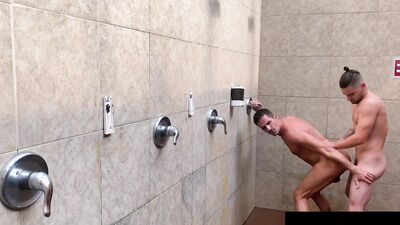 Hot Daddy Dicked Down In The Shower - Mitch Cox - JohnnyRapid