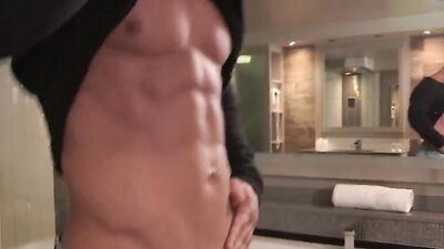 Hunk James Raw Edition