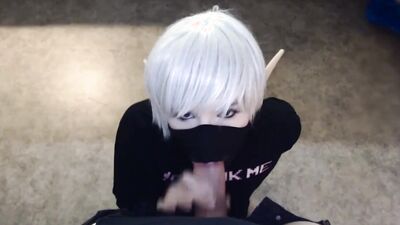 cute slut sucks a nice big cock
