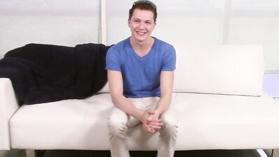 HD GayCastings - Young student Max Bradley is trying out for porn