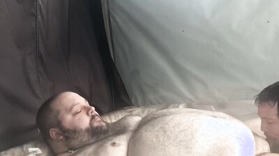More hot tub fun avec mon très bon French-Canadian twink chaser sub boy