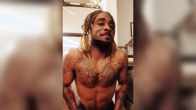 Likes the new hairstyle, ever since it, he's been fucking n cummin all on me even more than before!!