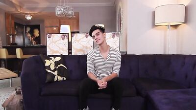 GayCastings - Gay Casting Agent Pounds Aaron Perez