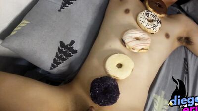 RAW BREEDING TWINK CRAVING FOR DONUT HOLE ASS FOR DESSERT W/ CUMSHOT