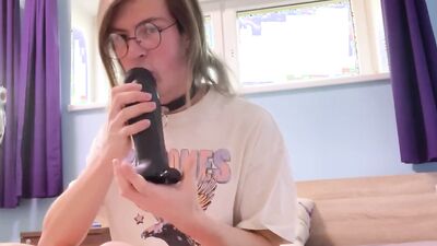 Bitch femboy with huge dildos