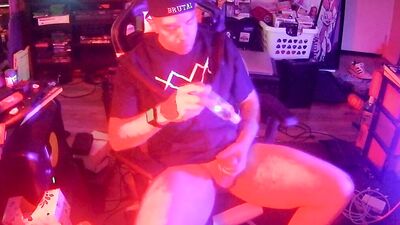 Straight Guy Loves Cock - Solo Male Straight turns Gay