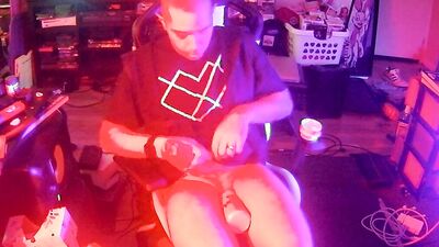 Straight Guy Loves Cock - Solo Male Straight turns Gay