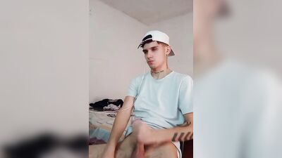 straight guy masturbates watching gay porn