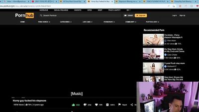 Straight Guy Shows Porn to Gay Guy for the First Time Ever