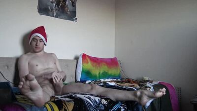 Twink Jerks off until he cums!