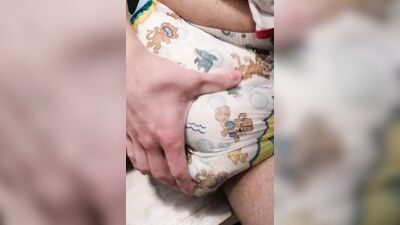 Twink fucks his own ass through soaked 24h diaper