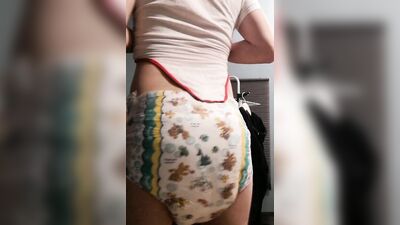 Twink fucks his own ass through soaked 24h diaper
