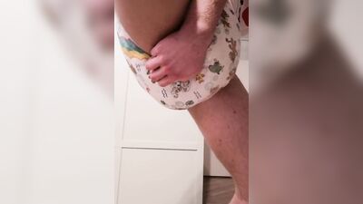Twink fucks his own ass through soaked 24h diaper