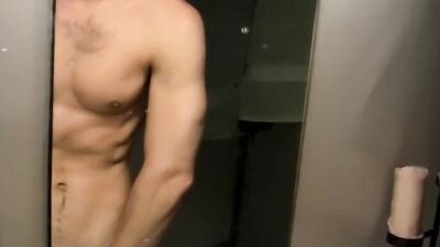 Athletic jock Zack Randall masturbates and cums on his abs