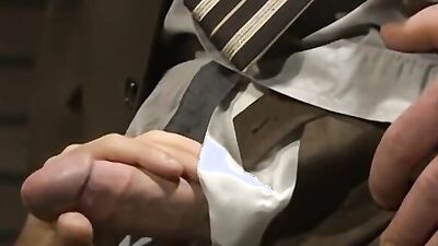 Fellow sucks his gay colleague's phallus on a lunch break