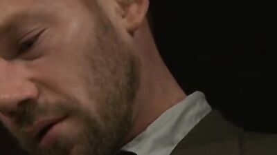 Fellow sucks his gay colleague's phallus on a lunch break