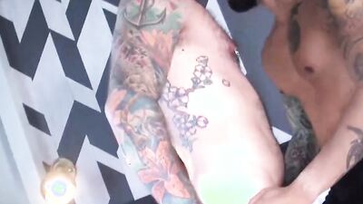BAREBACKTHATHOLE Tattooed Rogue Status Breeds Draven Torres