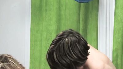 Bottom Kaiden Ertelle anal plowed by dominant Jeremy Sommers