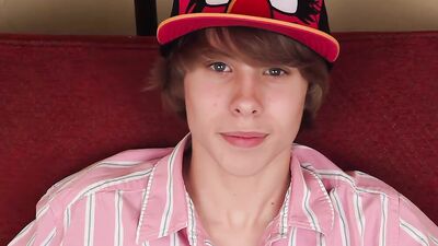 Cute And Horny Gay Twink Cums All Over Stomach