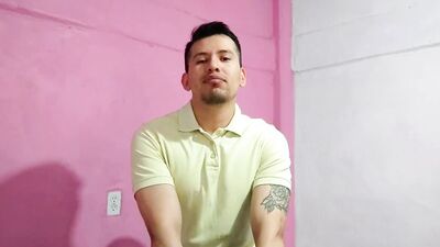 Yo y mi Pr1m0 somos tenemos sexo salvaje ! Cogemos a escondidas mientras la familia no lo sabe