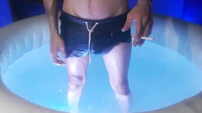 morbo en el jacuzzi